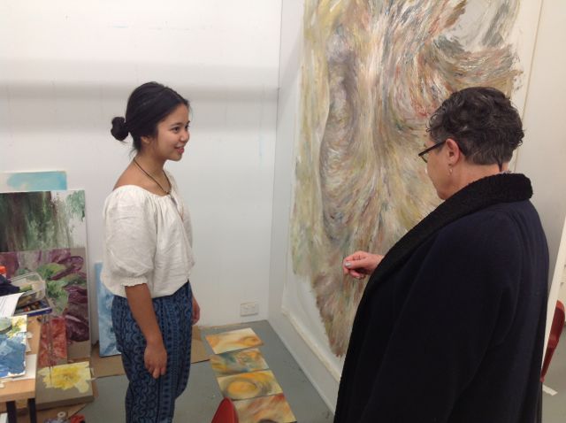 Year 1 Student Chloe Caday in feedback session with Dr. Robin Kingston